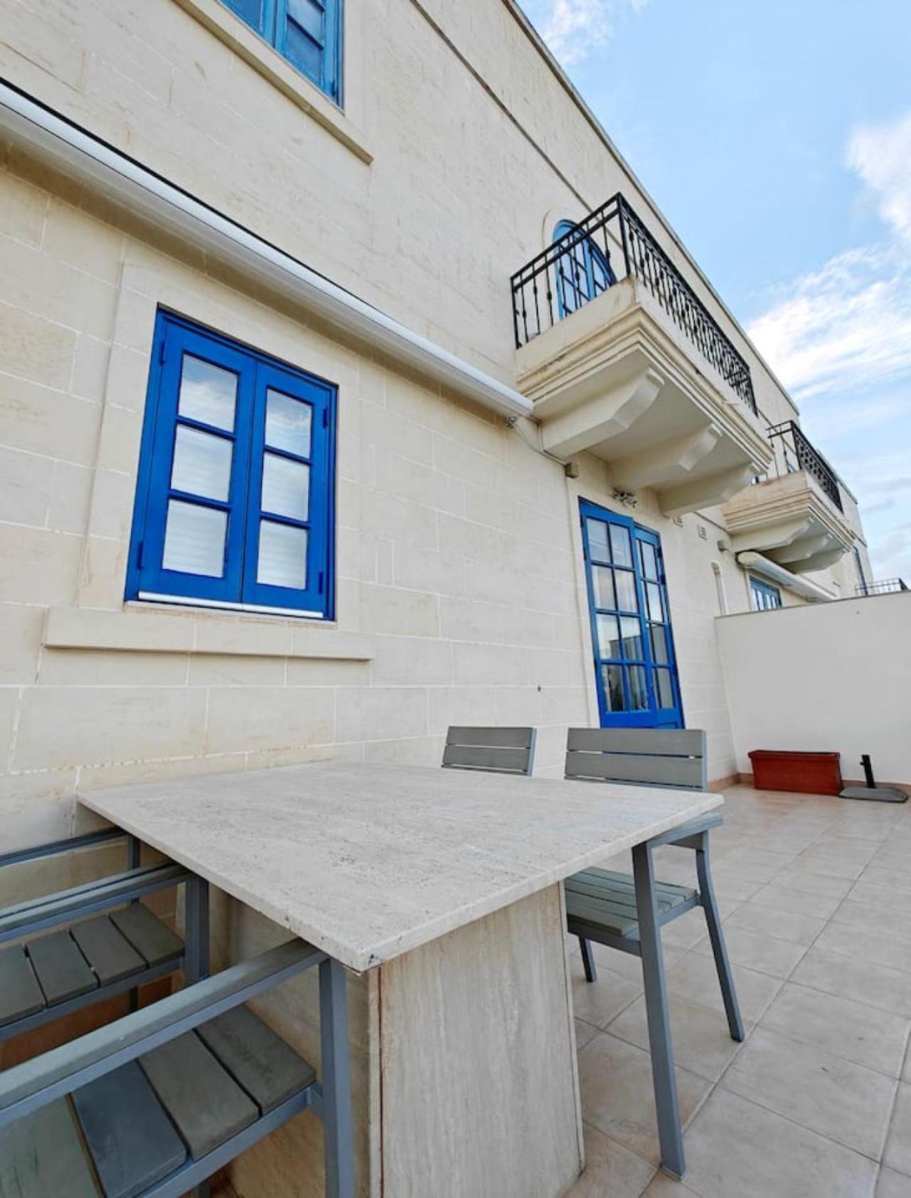 Hilltop Hideaway Cospicua